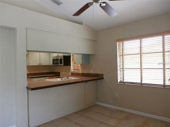 4th image of 3910 Cape Haze Dr