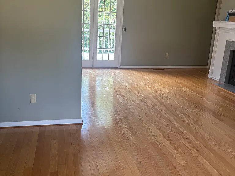 1317 Lancaster St — Photo 16