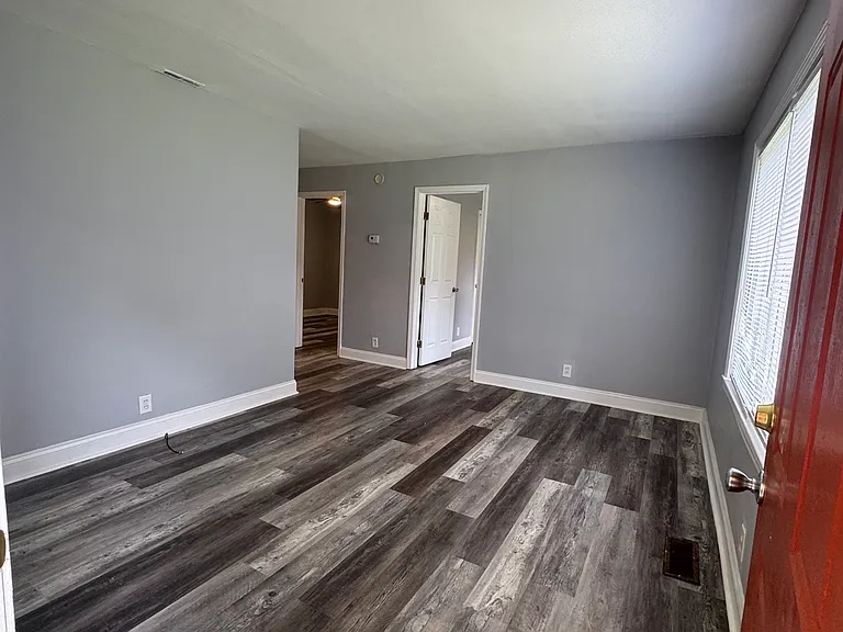 3110 Capitol Dr #A — Photo 2