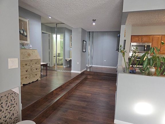 4th image of 8815 W Golf Rd APT 3A