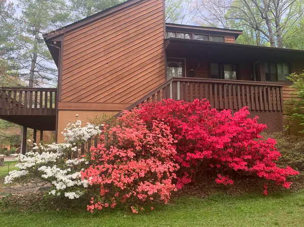 24 Coventry Ct, Fletcher, NC 28732