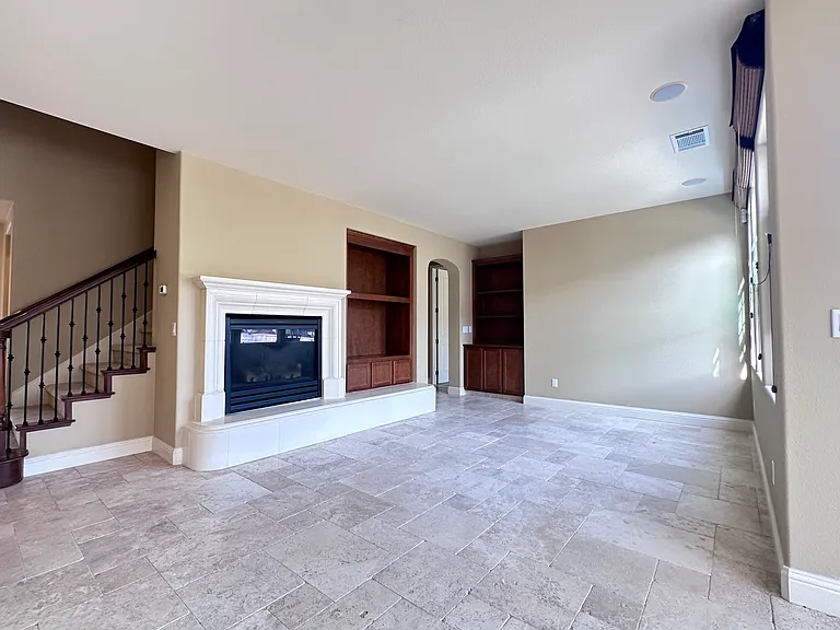 133 Angora Ct — Photo 5