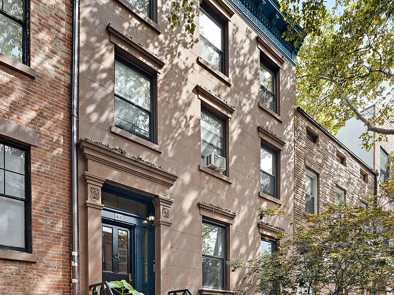 43 Douglass St #2 — Photo 8