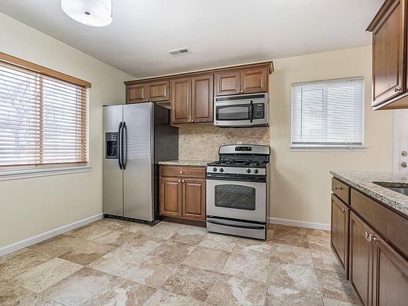 5th image of 973 E Forteen Mile Rd