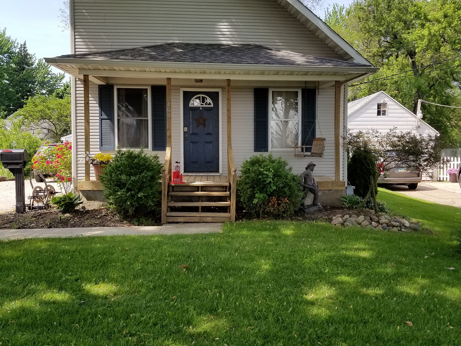 2409 Pickle Rd, Oregon, OH 43616 Zillow