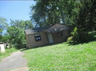 1917 Henry Crumpton Dr SW, Birmingham, AL 35211