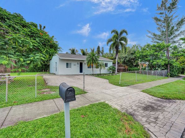 601 NE 59th Ct