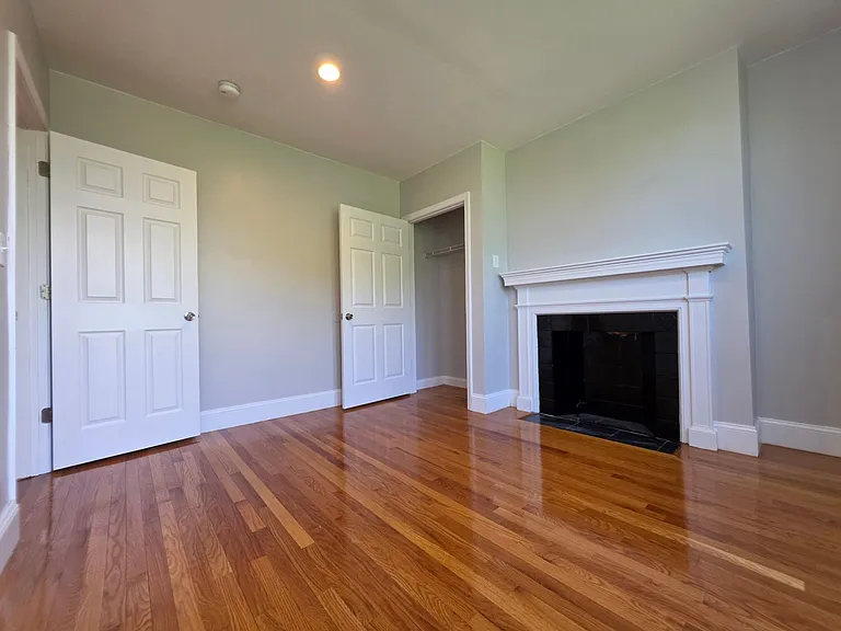 85 Egmont St #2 — Photo 19