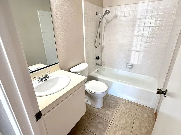 502 San Pablo Ct — Photo 8