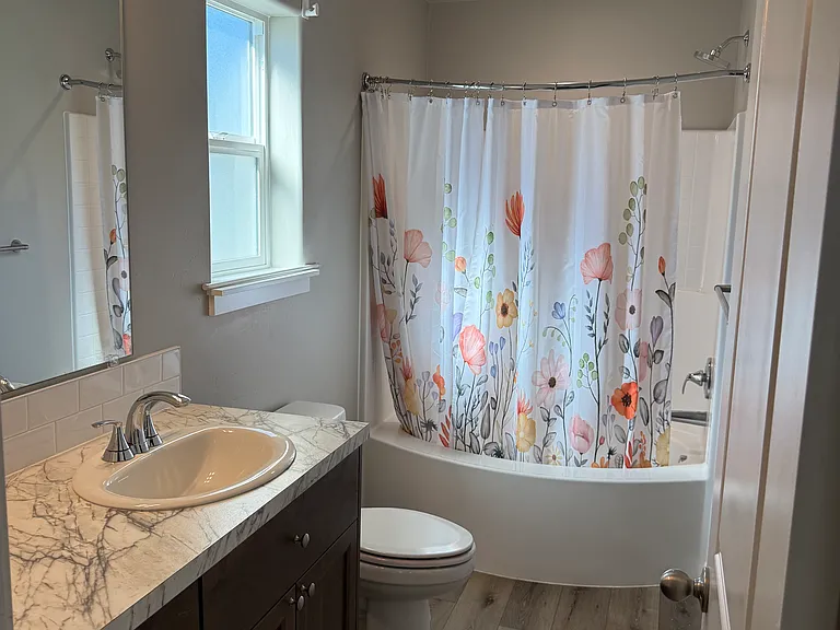 779 Cortni Dr — Photo 8