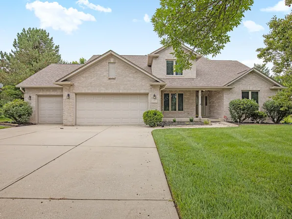 4015 Highland Park Dr, Greenwood, IN 46143
