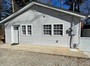103 Briarwood Ln, Hendersonville, NC 28791