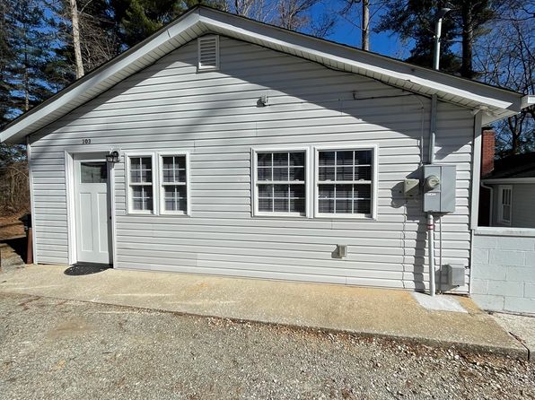 103 Briarwood Ln