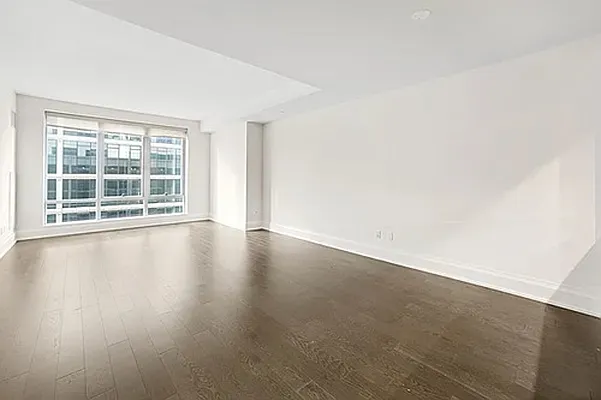 Rented by A & I Broadway | media 11