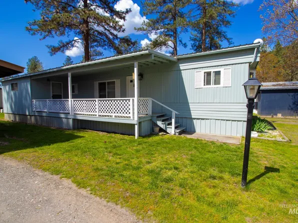 3 Steelhead Ln, Orofino, ID 83544