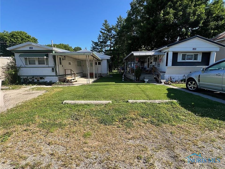 1st image of 418 & 420 McConnell St