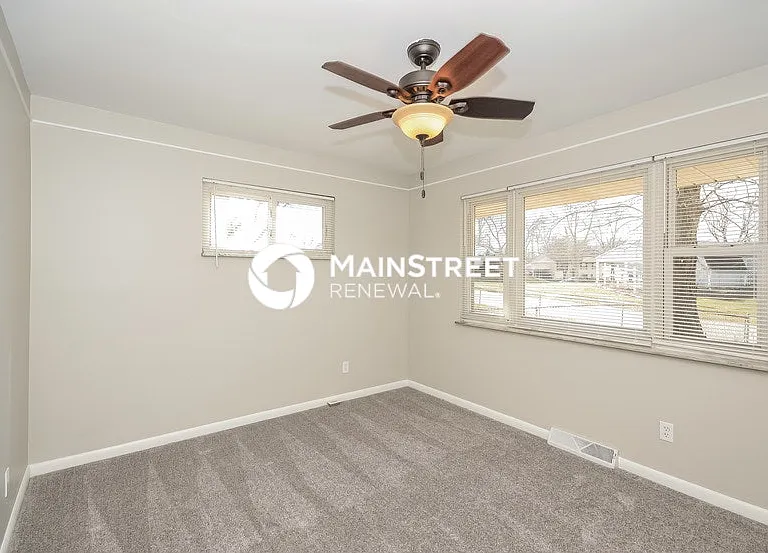 10812 Lemarie Dr — Photo 6