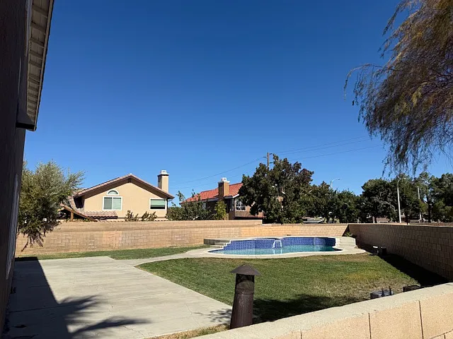 2511 Adam Ln — Photo 4