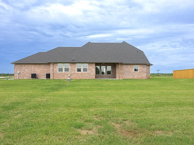 2920 Edgefield Ln — Photo 68