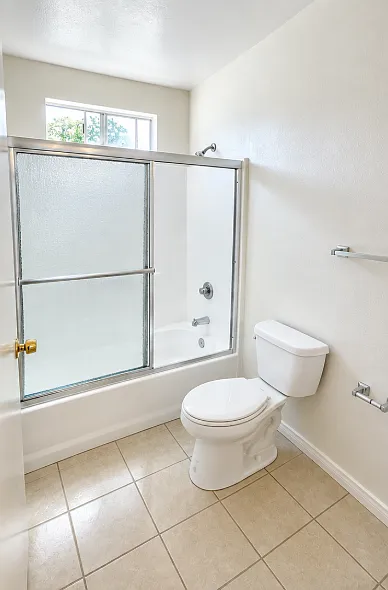 1 bed, 700 sqft, $2,100 — Photo 4