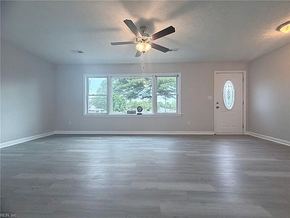 4th image of 1815 Gildner Rd