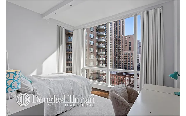 Rented by Douglas Elliman | media 6