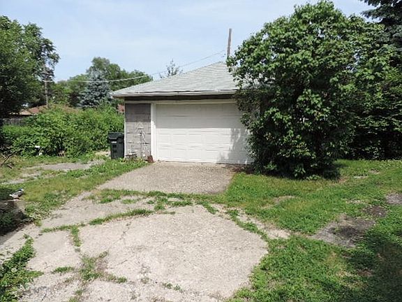 5th image of 4001 Goss Ave
