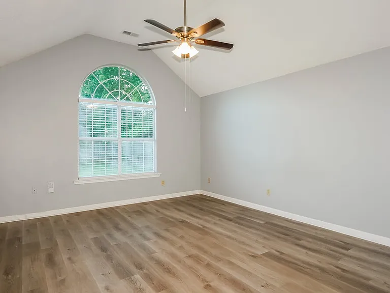 11203 Cashmere Wood Dr — Photo 10