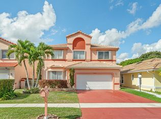 10324 Sunstream Ln, Boca Raton, FL 33428