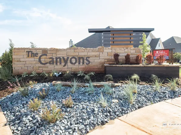 10320 SW 55th Ter, Mustang, OK 73064