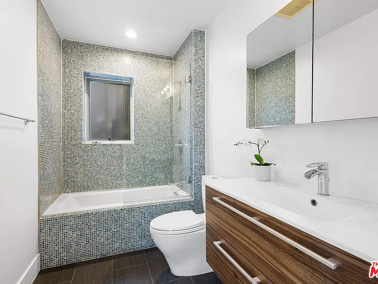 2226 Ronda Vista Dr — Photo 27