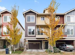 459 NE Patricia Ann Pl, Hillsboro, OR 97006