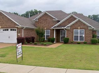 52 Livingston Way, Jackson, TN 38305