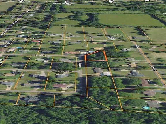 5th image of 2 Brandi Dr