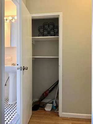 Rented by Matthew Gros-Werter, LREB  | media 21