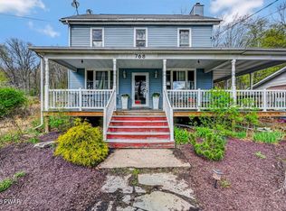 768 Texas Palmyra Hwy, Hawley, PA 18428