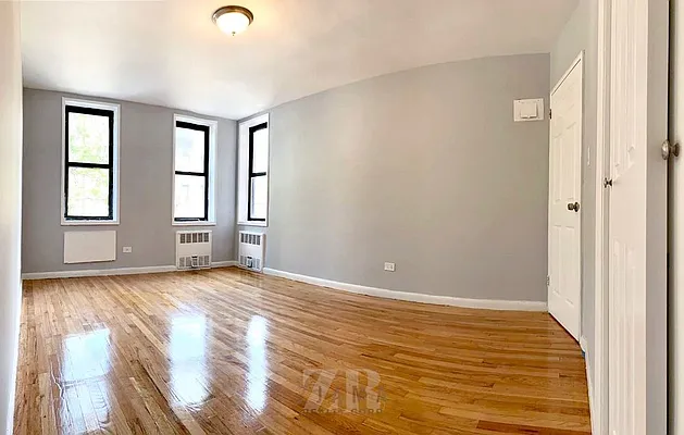 Rented by Zjama Realty Corp | media 5