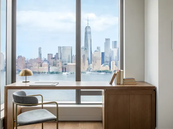 99 Hudson Street image 9 of 30