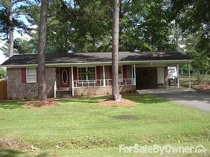 Freshly painted inside and out