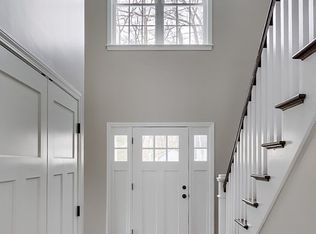 237 Podunk Rd, Sturbridge, MA 01566