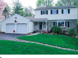 1041 Shearwater Dr, Audubon, PA 19403