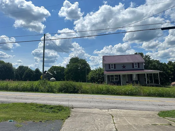 120 Hilltop Rd, Ewing, KY 41039