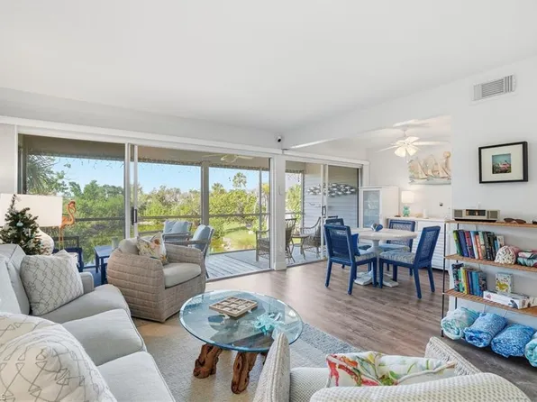 1039 Beach RD #101, SANIBEL, FL 33957