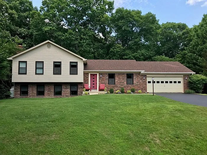 2324 Knotweed Ct photo 1