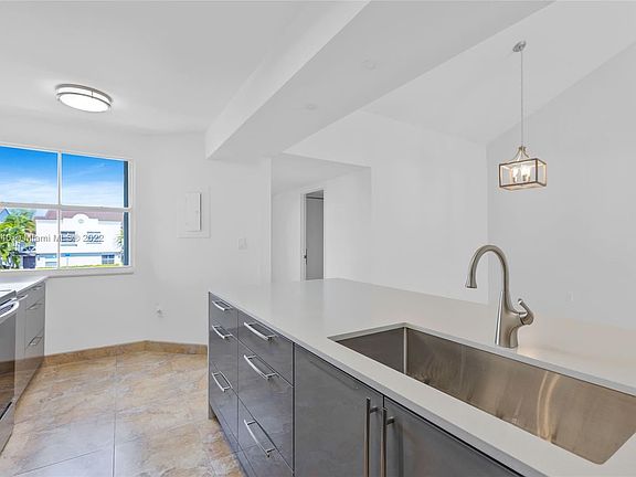 5th image of 4887 NW 97th Pl #346