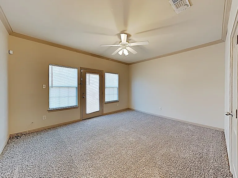 1540 Aldra Dr — Photo 4