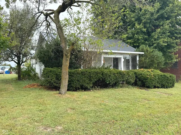 6964 E County Road 640 N, Greensburg, IN 47240