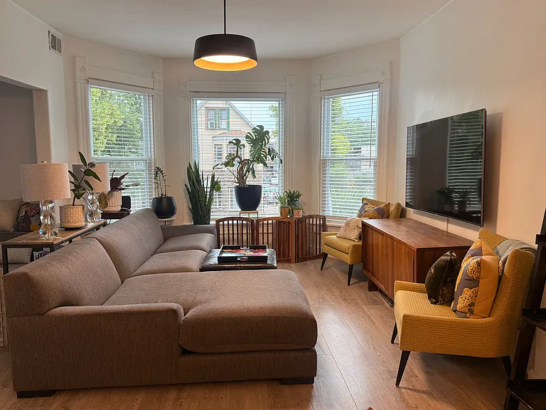 1718 N Central Park Ave #2 — Photo 1