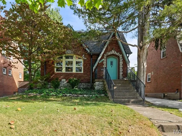 2030 Bland Pl, Saint Louis, MO 63143