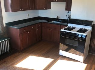 4 Farese Rd APT 3, Milford, MA 01757